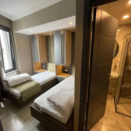 New Taksim Отель 3*