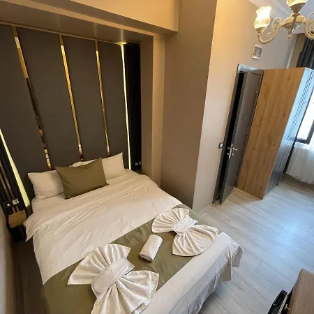 New Taksim 3*
